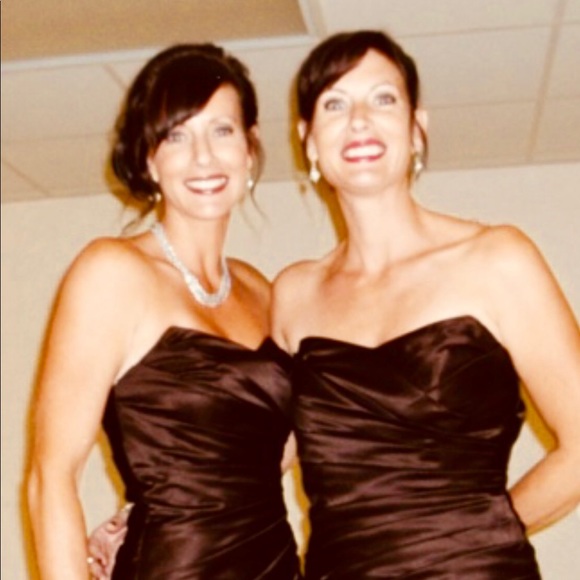 Meet your Posher, Sara - Picture 2 of 3